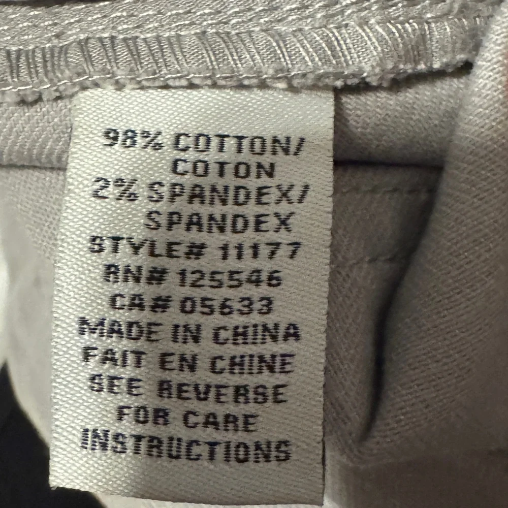 Habitat Raw Hem Crop Gray Jeans Like New Stretch Gorgeous Ice Gray Color